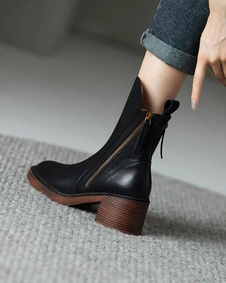 Lefèvre™ Botte en cuir noire avec un talon confortable, élégante et intemporelle